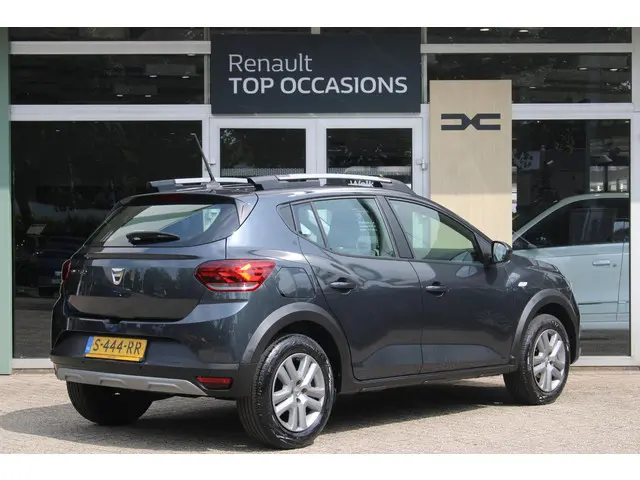Dacia Sandero Stepway 1.0 TCe 90 Comfort 2023 Benzine 2