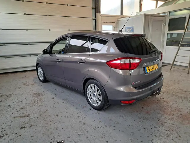 Ford C-MAX 1.0 Titanium 2014 Benzine 7