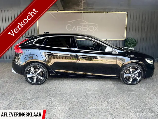 Volvo V40 2.0 T4 R-Design 2017 Benzine 8