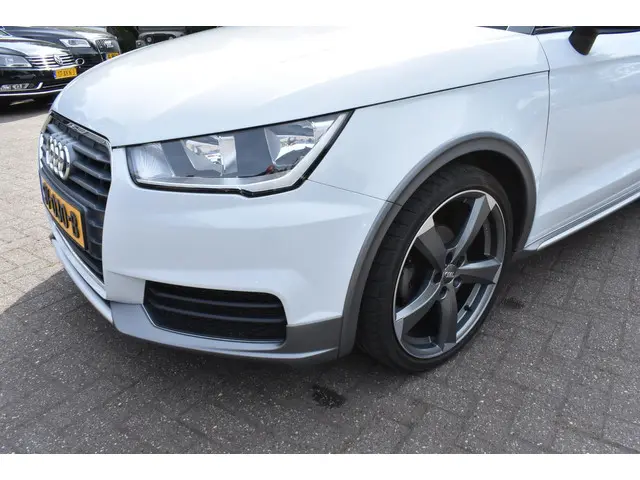Audi A1 Sportback 1.0 TFSI Active 2018 Benzine 9