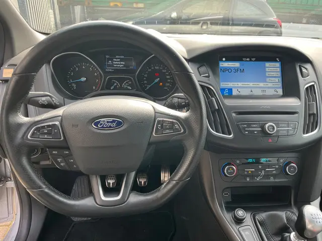 Ford Focus 1.0 ST-Line 2018 125PK /NAVI /LED 2018 Benzine 18