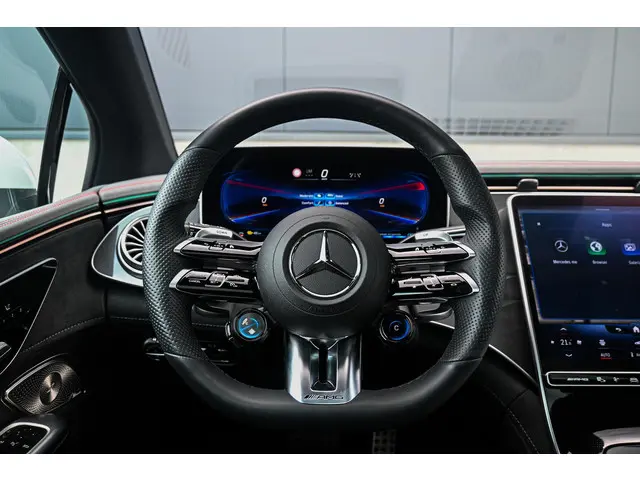 Mercedes-Benz EQE AMG 43 4MATIC 2022 Elektrisch 25