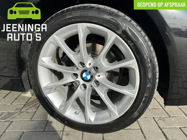 BMW 3 Serie 318i |18"|Navi|PDC 2017 Benzine 13