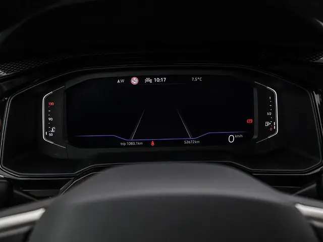 Volkswagen Polo 1.0 TSI 95pk Life Business 2022 Benzine 16