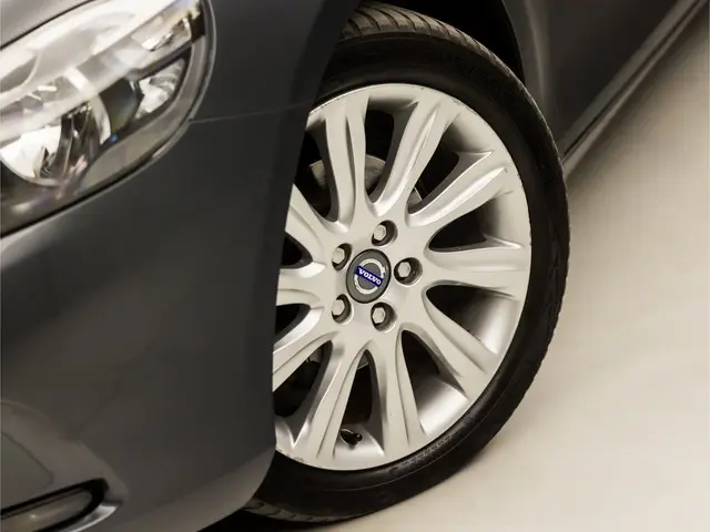 Volvo V40 1.6 D2 Sport 2013 Diesel 16