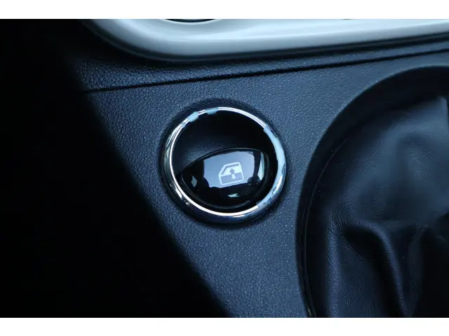 Fiat 500C 1.2 Lounge 2019 Benzine 26