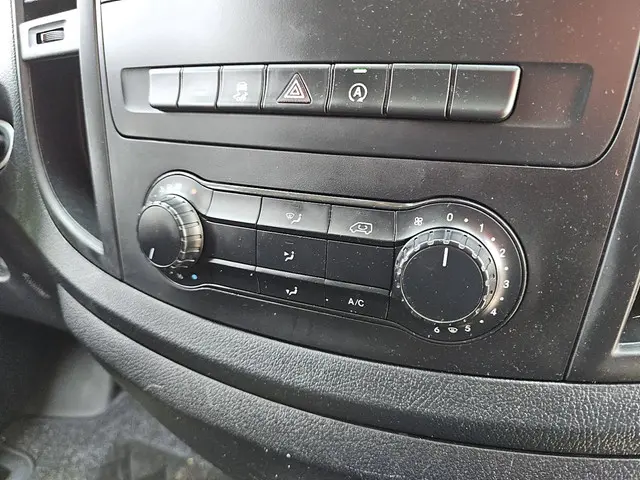 Mercedes-Benz Vito 114 2020 Diesel 10