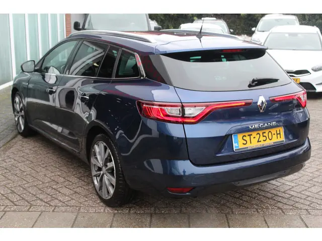Renault Mégane Estate 1.2 TCe Limited//Navi!! 2018 Benzine 28
