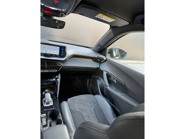 Peugeot 2008 1.2 PureTech GT|Focal|Automaat 2020 Benzine 37