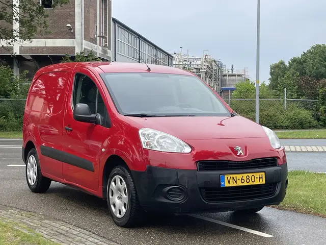 Peugeot Partner 120 1.6 HDI L1 XR Profit + 2015 Diesel