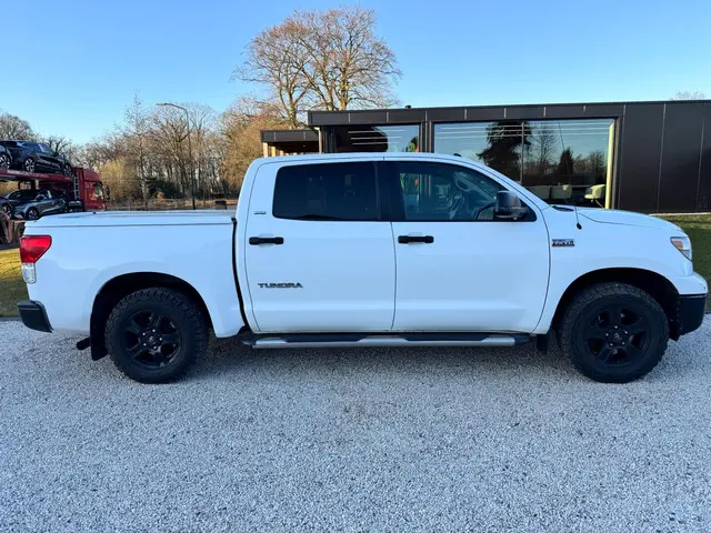 Toyota Tundra 5.7 V8 Double Cab 2013 LPG/Gas 9