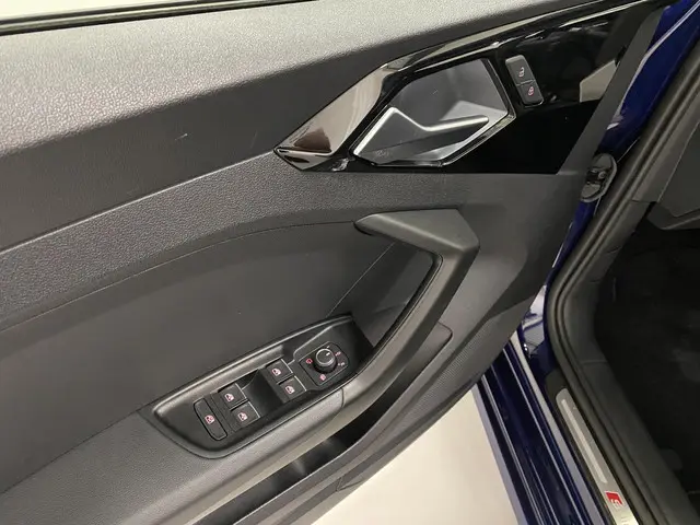 Audi A1 Sportback 30 TFSI S edition 2024 Benzine 12