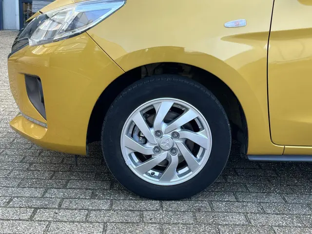 Mitsubishi Space Star 1.2 Active 2020 Benzine 29