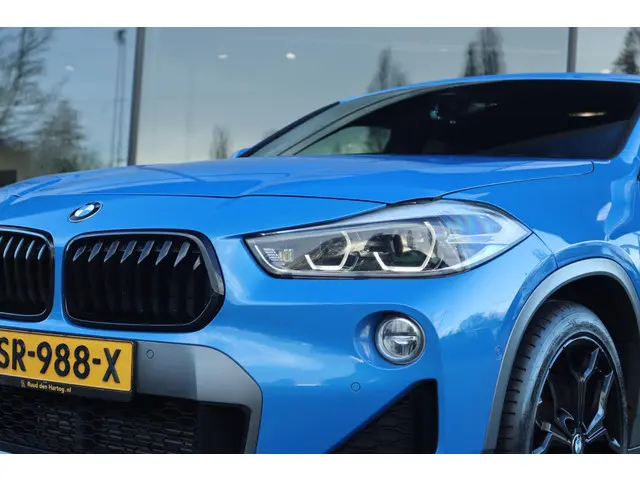 BMW X2 SDRIVE20I HIGH EXECUTIVE M-SPORT 2018 Benzine 14