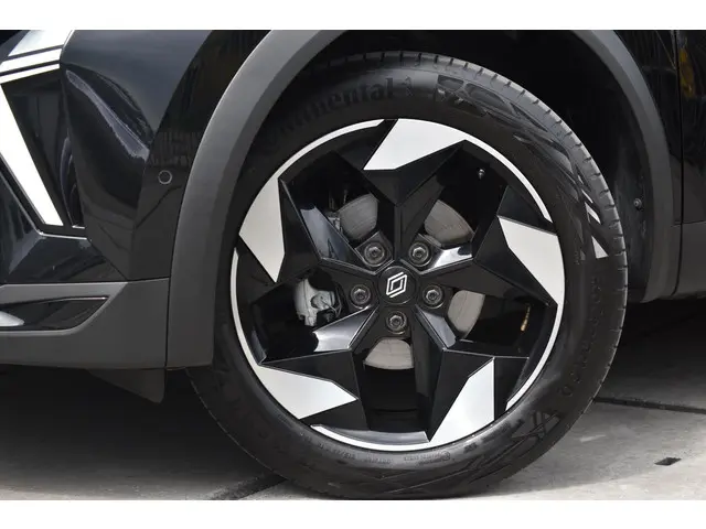 Renault Captur TCe 90 techno 2024 Benzine 4