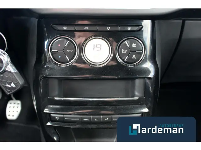 DS DS 3 Cabrio 1.2 Sport Chic Carplay 2016 Benzine 13