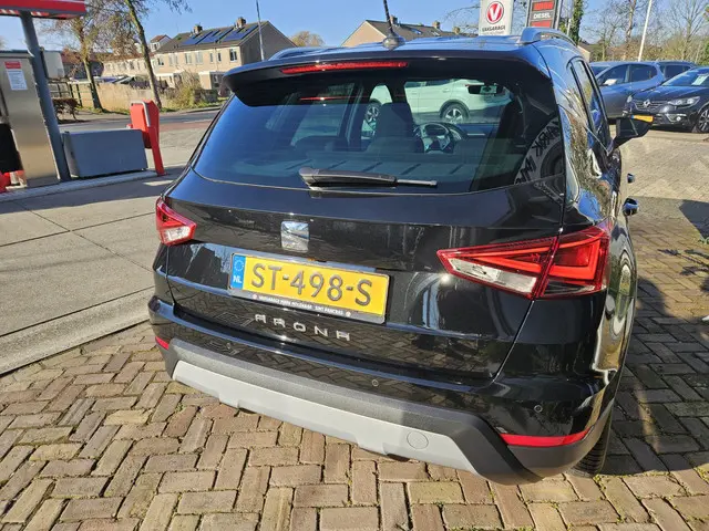 SEAT Arona 1.0 TSI Xcellence,camera,carplay 2018 Benzine 7
