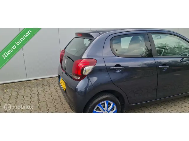 Peugeot 108 1.0 VTi Active AUTOMAAT/5DEURS 2014 Benzine 5