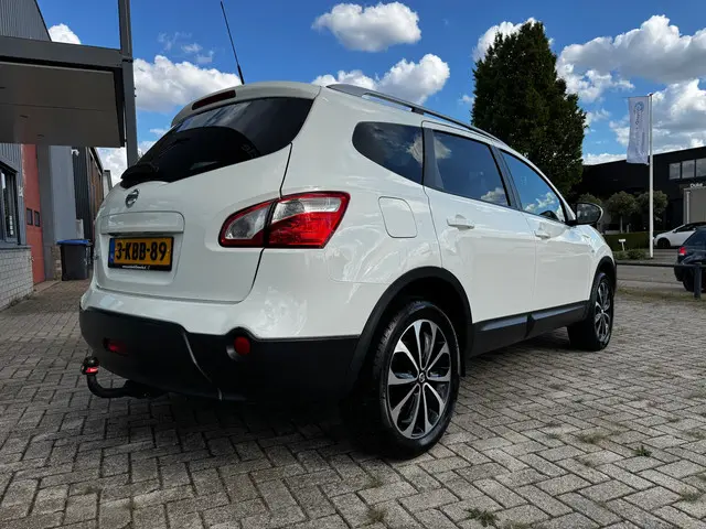 Nissan QASHQAI +2 1.6 Connect Edition 7p Apk! 2013 Benzine 8
