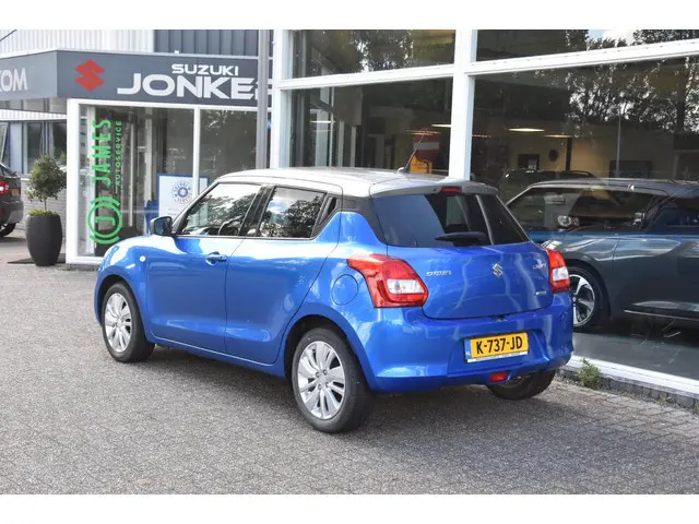 Suzuki Swift 1.2 Select Smart Hybrid 2021 Hybride Benzine 3