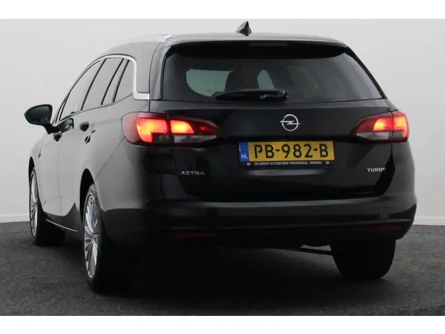 Opel Astra Sports Tourer 1.4 Innovation 2016 Benzine 18