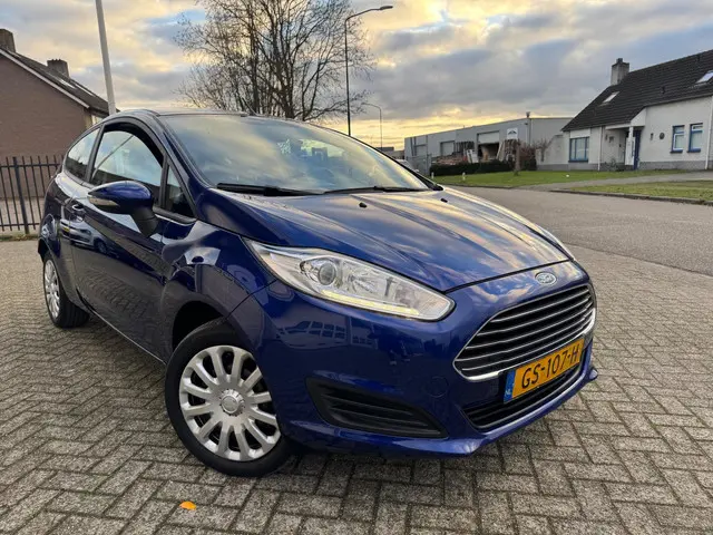 Ford Fiesta 1.0 Style Airco,Led, Navigatie 2015 Benzine 2