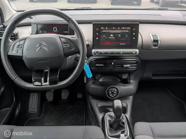 Citroën C4 Cactus 1.2 PureTech Feel 2018 Benzine 13
