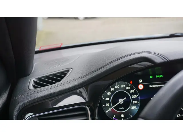 Kia ProCeed 1.6 T-GDI 204pk GT 2022 Benzine 39