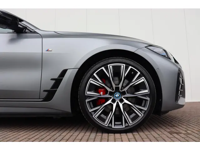 BMW i4 M50 High Executive 2023 Elektrisch 5