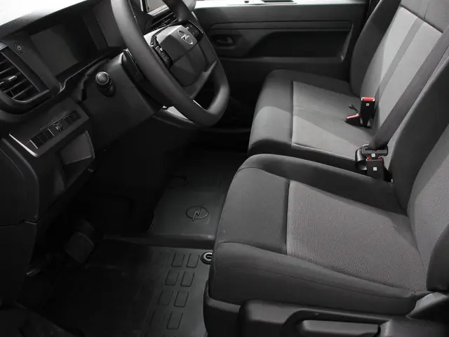 Opel Vivaro 2.0 BlueHDi 180 S&S L3 Automaat 2024 Diesel 10