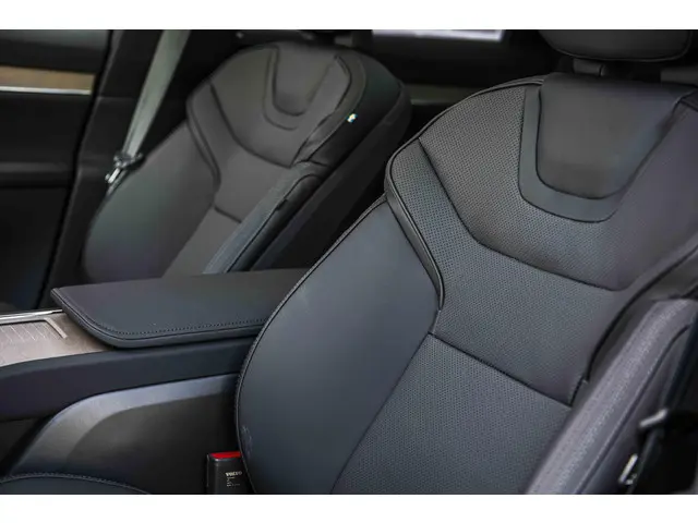 Volvo EX90 Twin Motor Ultra 7p. 111 kWh 2025 Elektrisch 28