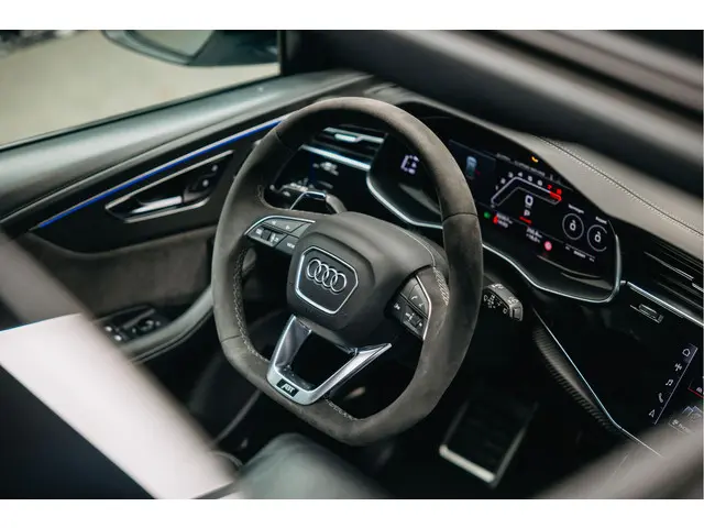 Audi RSQ8 4.0 TFSI quattro 2022 Benzine 35