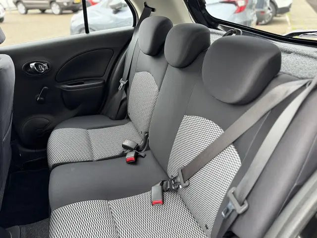 Nissan Micra 1.2 Acenta 2017 Benzine 10