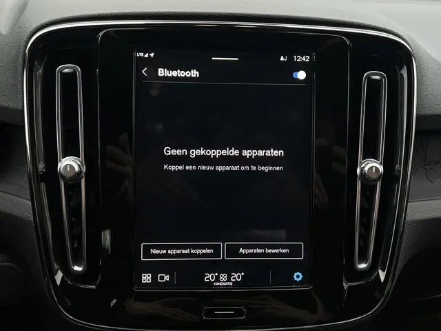 Volvo XC40 Recharge Core 70 kWh 2022 Elektrisch 23