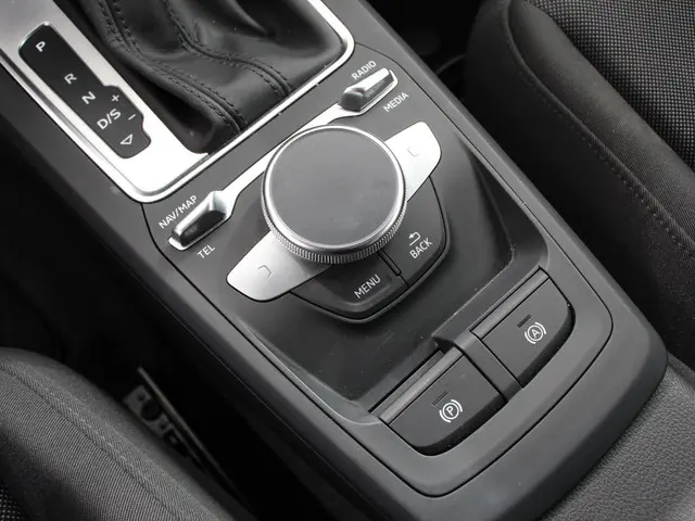 Audi Q2 35 TFSI 150pk S-Tronic Prestige 2021 Benzine 18