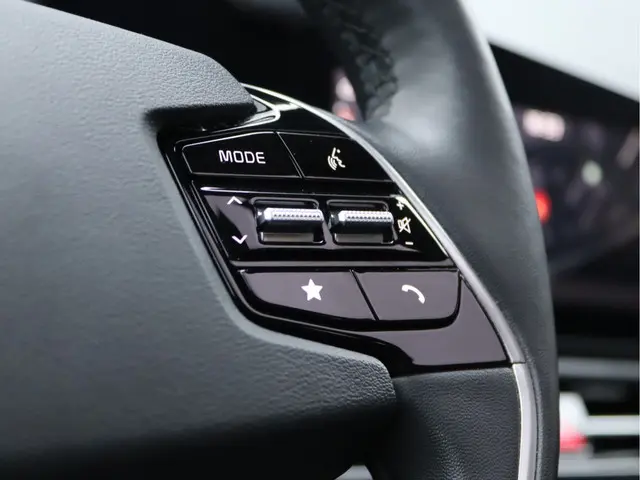 Kia Niro EV ExecutiveLine 64.8 kWh 2022 Elektrisch 44