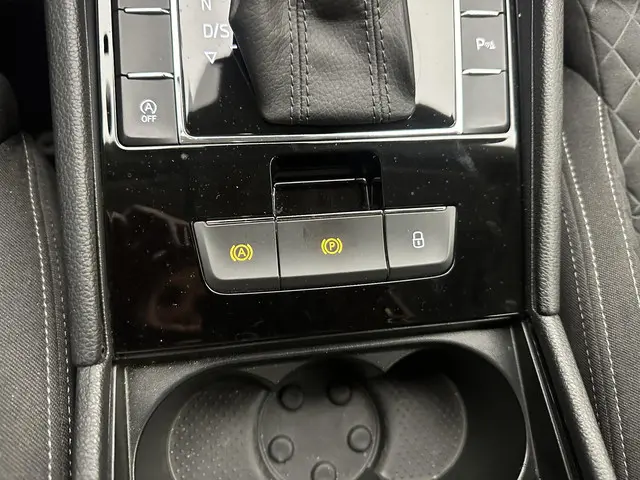 Škoda Superb 1.5 TSI Business Edition 2019 Benzine 19