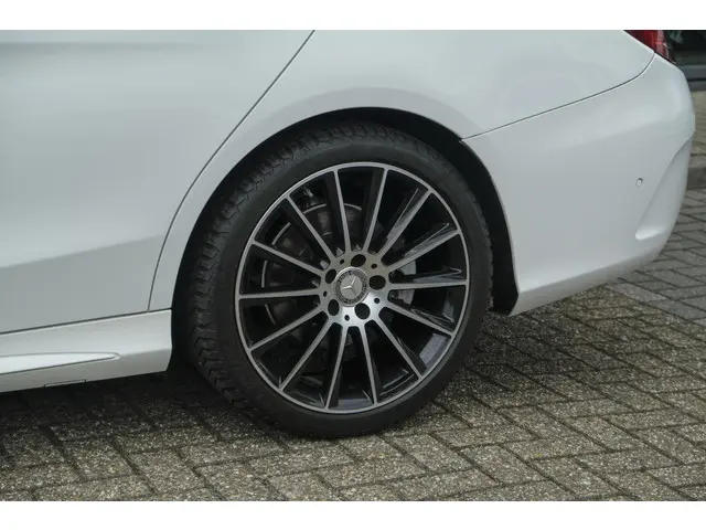 Mercedes-Benz C-Klasse C200 AMG 184pk 2017 Benzine 38