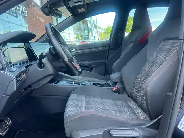 Volkswagen Golf 2.0 TSI GTI 2021 Benzine 14