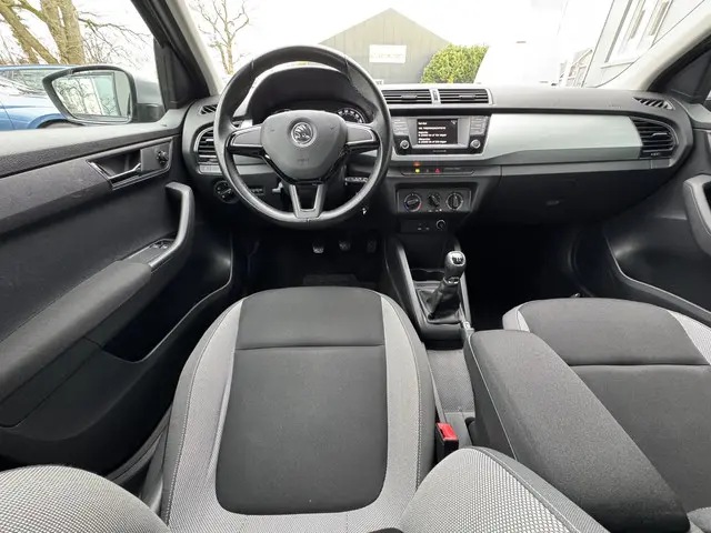 Škoda Fabia 1.2 TSI 90pk Ambition 2015 Benzine 23