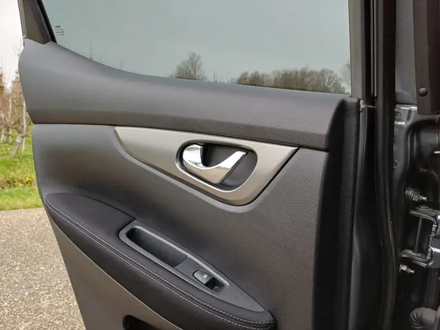 Nissan QASHQAI 1.2 Tekna 2017 Benzine 35