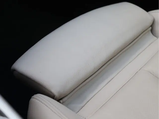 BMW 2 Serie Cabrio 220i High Executive 2021 Benzine 61