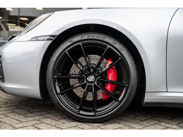 Porsche 911 3.0 Carrera 4S 2021 Benzine 9