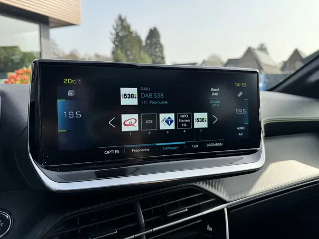 Peugeot e-208 GT Pack EV 50kWh 136 2022 Elektrisch 29