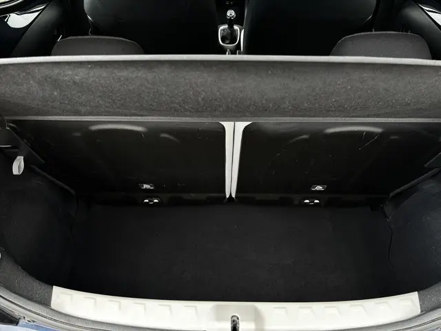 Toyota Aygo 1.0 VVT-i x-play 2018 Benzine 9