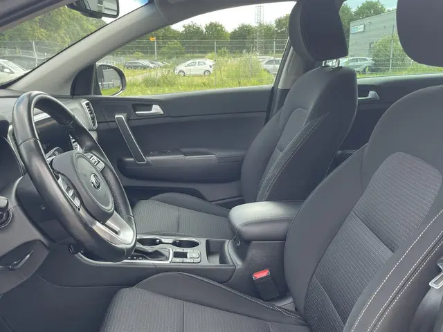 Kia Sportage 1.6 T-GDI DynamicLine 2021 Benzine 13