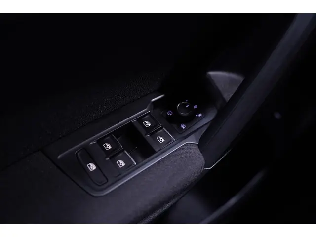 Volkswagen Tiguan Allspace 1.5 TSI Life 7p. 2023 Benzine 40