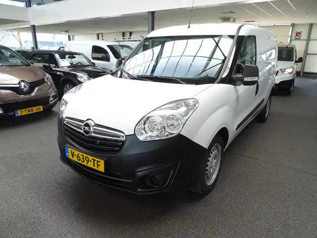 Opel Combo 1.3 CDTi L2H1 Executive, Maxi, 2018 Diesel