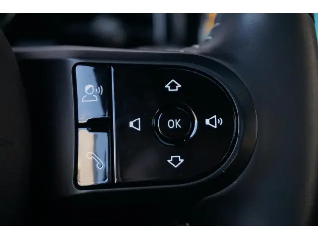 MINI 3-Deurs Cooper 2023 Benzine 28
