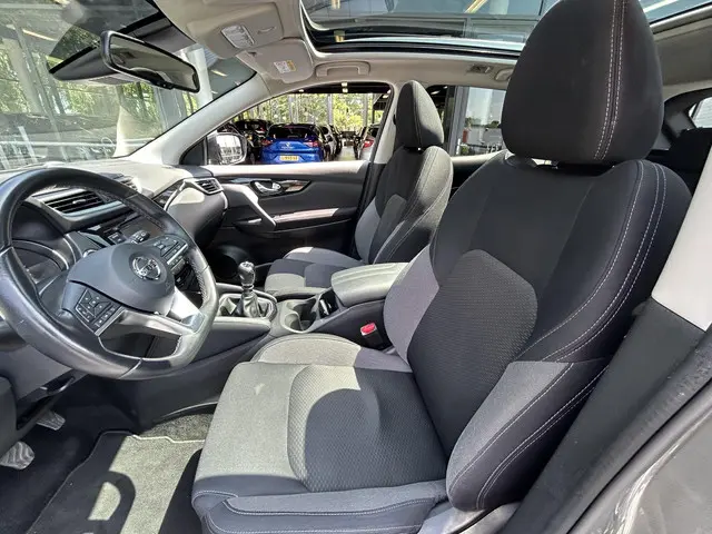 Nissan QASHQAI 1.3 DIG-T Design Edition 2021 Benzine 7